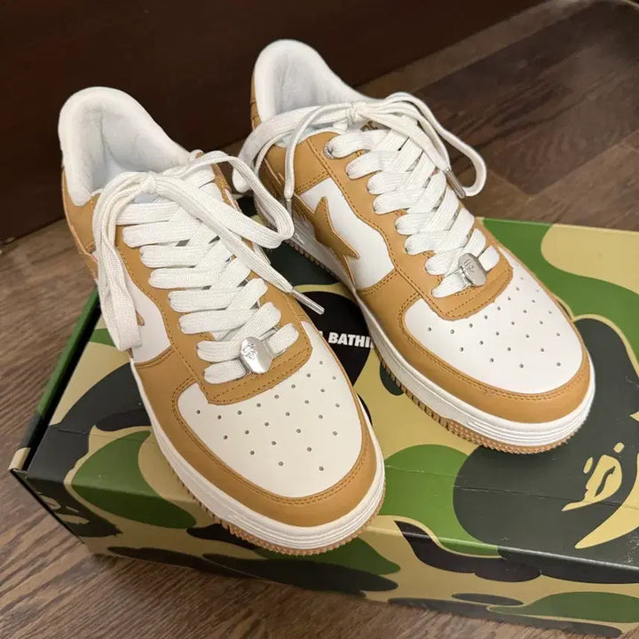 [BUNJANG] BAPE STA 4 Beige Low Sneakers / 베이프스타4 베이지 로우 265 판매합니다.
