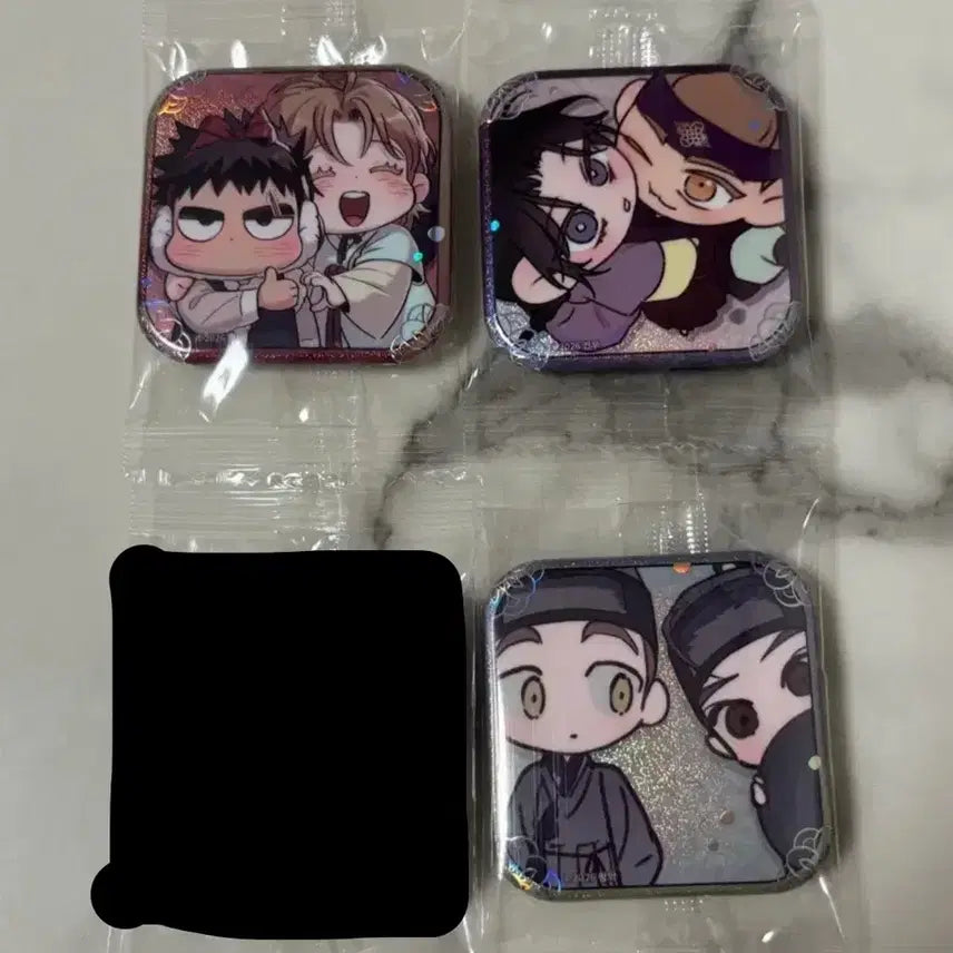 [BUNJANG] Rebom 2024 New Year Series Webtoon Can Badge Bundle Set / 레봄 근하신년 너나세 너는나의세상 월은야담 파도의해안 봄툰 캔뱃지 일괄