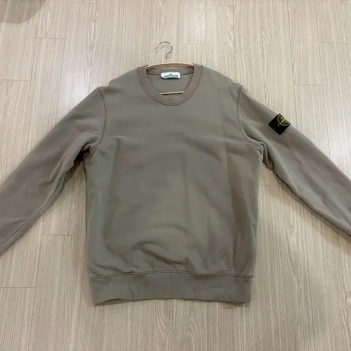 [BUNJANG] Stone Island Beige Sweatshirt / 스톤아일랜드 맨투맨 베이지