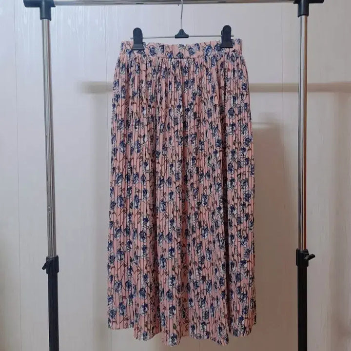 [SOLD OUT] 플라워 주름스커트 (허리밴딩)