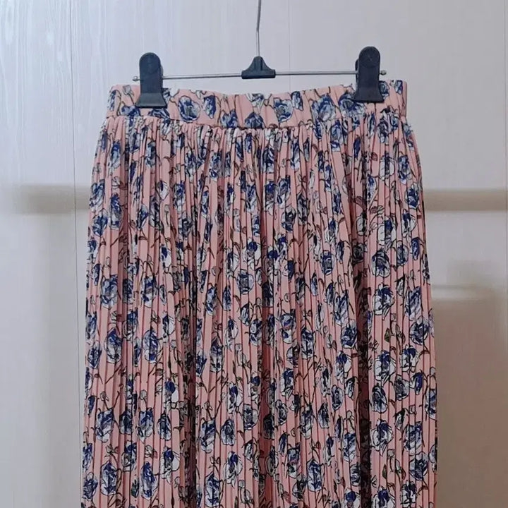 [SOLD OUT] 플라워 주름스커트 (허리밴딩)