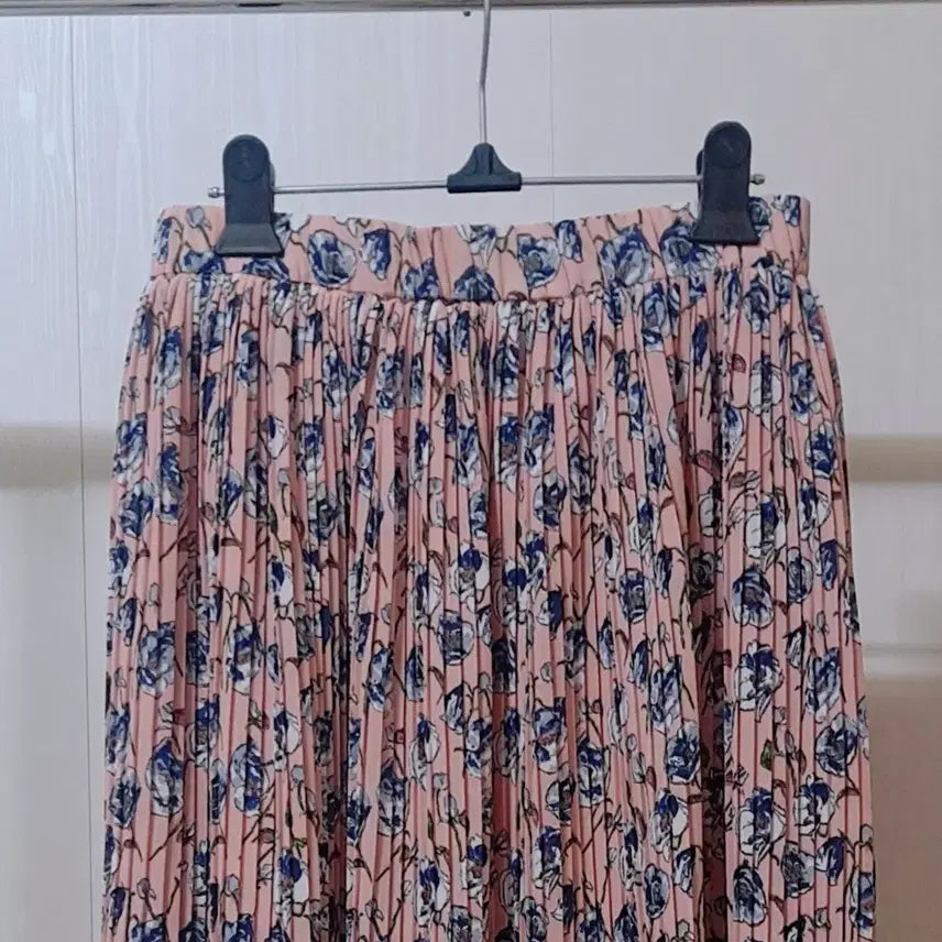 [SOLD OUT] 플라워 주름스커트 (허리밴딩)