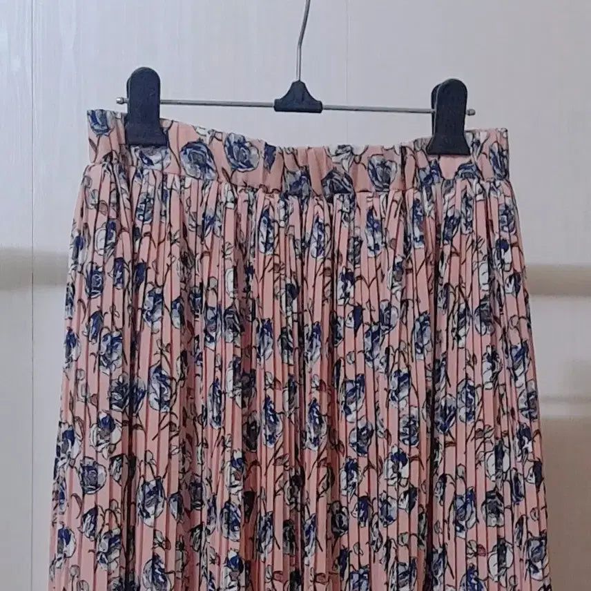 [SOLD OUT] 플라워 주름스커트 (허리밴딩)
