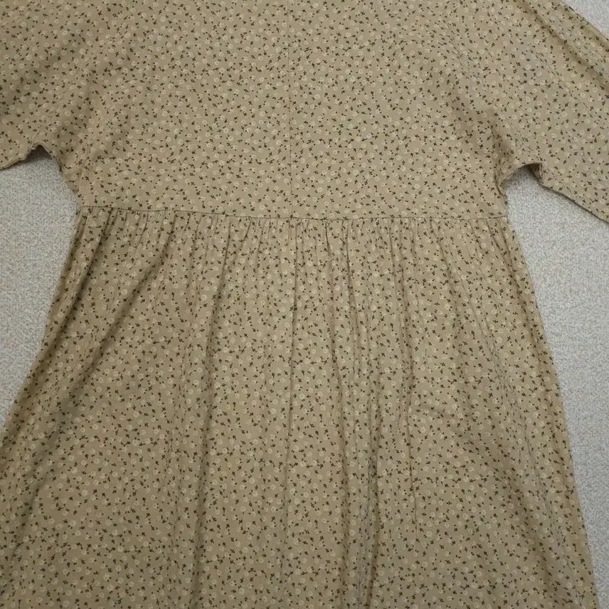 [BUNJANG] Tomotoms Floral Midi Dress / (F)토모톰스 여성 원피스 긴팔 잔꽃 베이지 모리걸