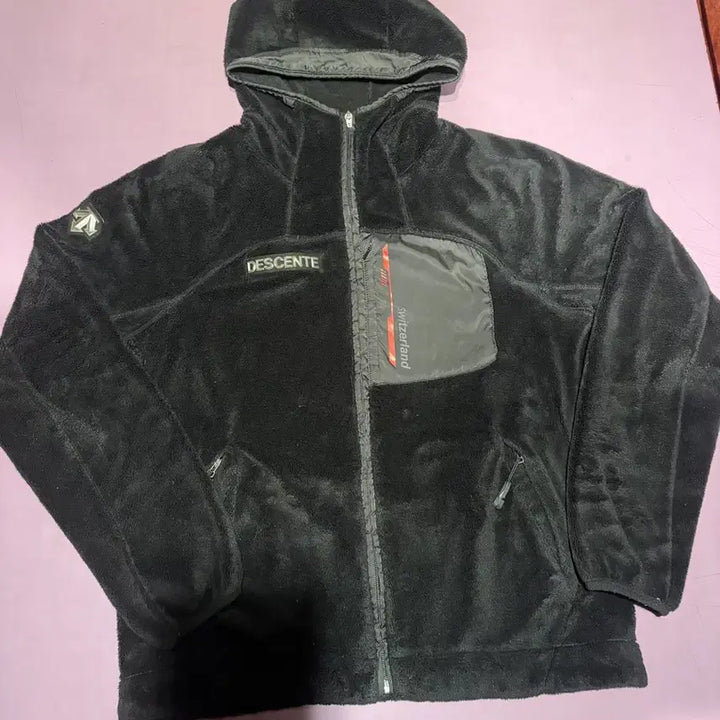 [BUNJANG] Descente Fleece Hooded Jacket / 데상트 후드 플리스 자켓입니다