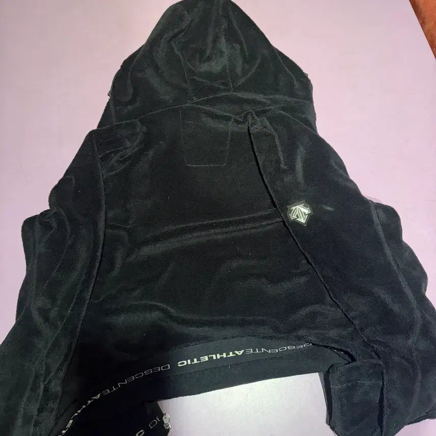 [BUNJANG] Descente Fleece Hooded Jacket / 데상트 후드 플리스 자켓입니다