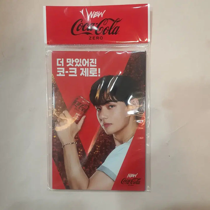 [BUNJANG] Coca-Cola BTS V Accordion Book / 코카콜라 BTS 뷔 아코디언북 미개봉 판매합니다.