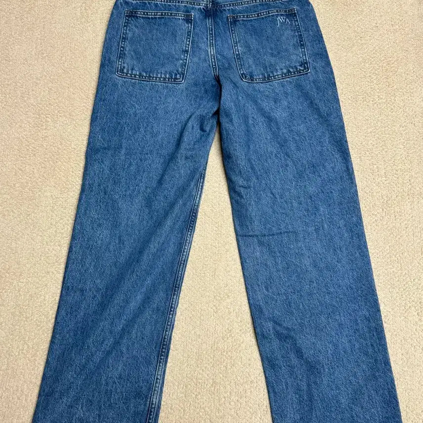 [BUNJANG] Uniqlo Jwa Straight Jeans / 유니클로 Jw앤더슨 데님 팬츠 65블루