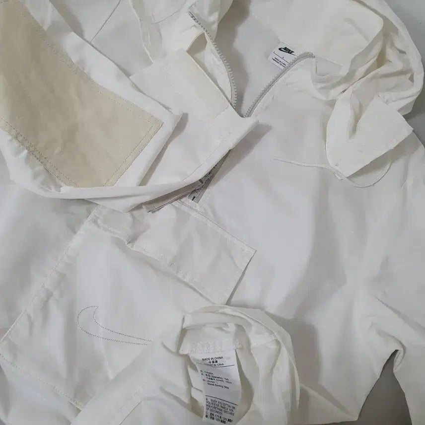 [BUNJANG] Nike White Anorak Hooded Windbreaker Jacket / No.26031803 나이키 화이트 아노락 후드 바람막이