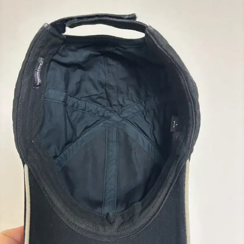 [SOLD OUT] 발렌시아가 볼캡
