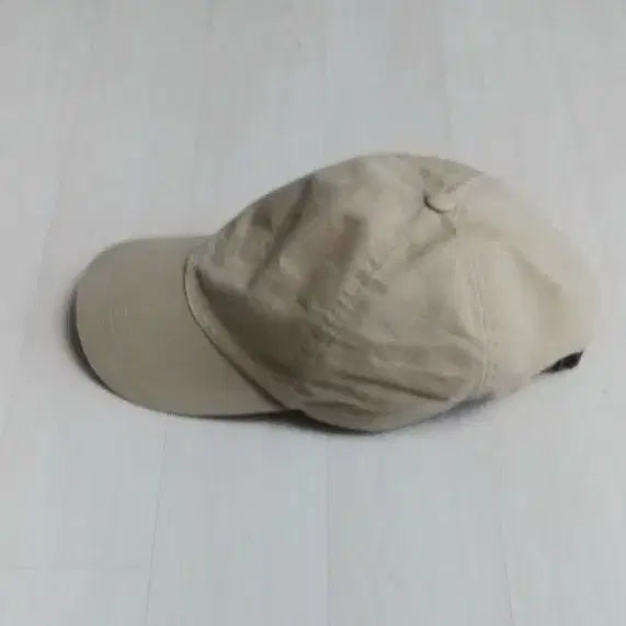 [BUNJANG] Uniqlo Beige Ball Cap / 유니클로 볼켑