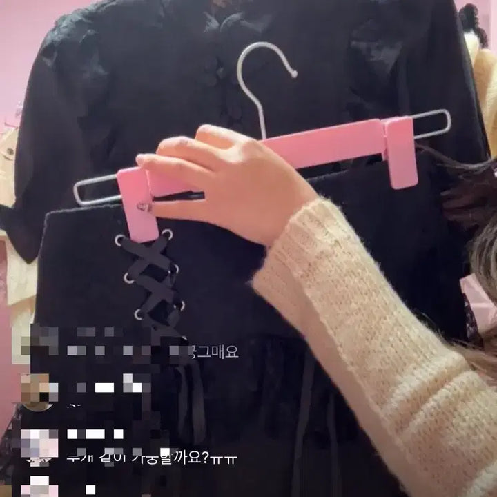 [BUNJANG] Axis Farm Pink Sace Black Short-Sleeved Blouse Set / 엑시즈팜 핑크세스 블랙 반팔 블라우스 공겜깔 공겜여주 갸루 일브