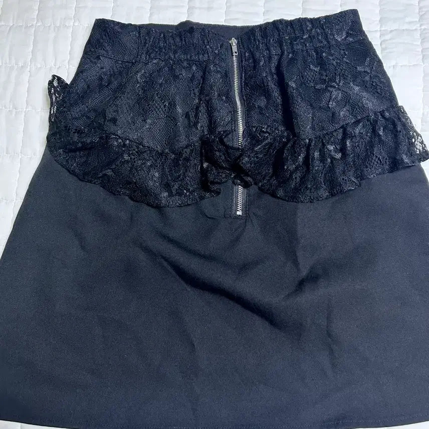 [BUNJANG] Axis Farm Pink Sace Black Short-Sleeved Blouse Set / 엑시즈팜 핑크세스 블랙 반팔 블라우스 공겜깔 공겜여주 갸루 일브