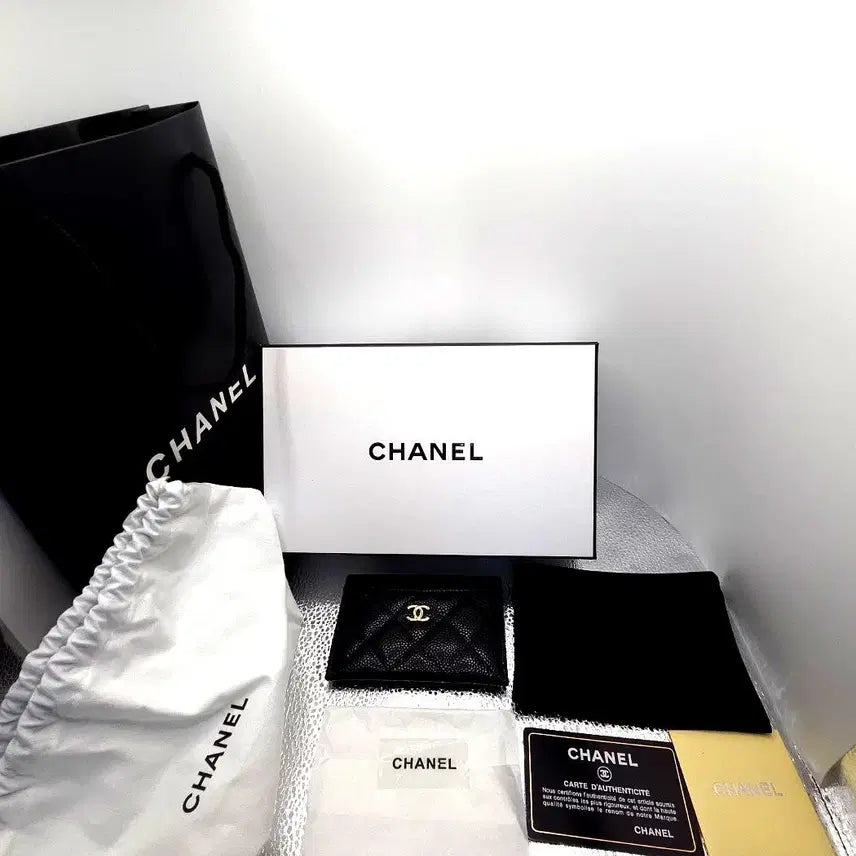 [SOLD OUT] CHANEL[정품S급] 클래식 캐비어 카드지갑