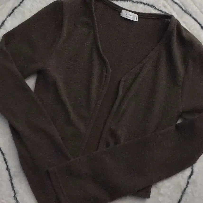 [BUNJANG] LYDIA Khaki Cardigan / LYDIA 카키 가디건