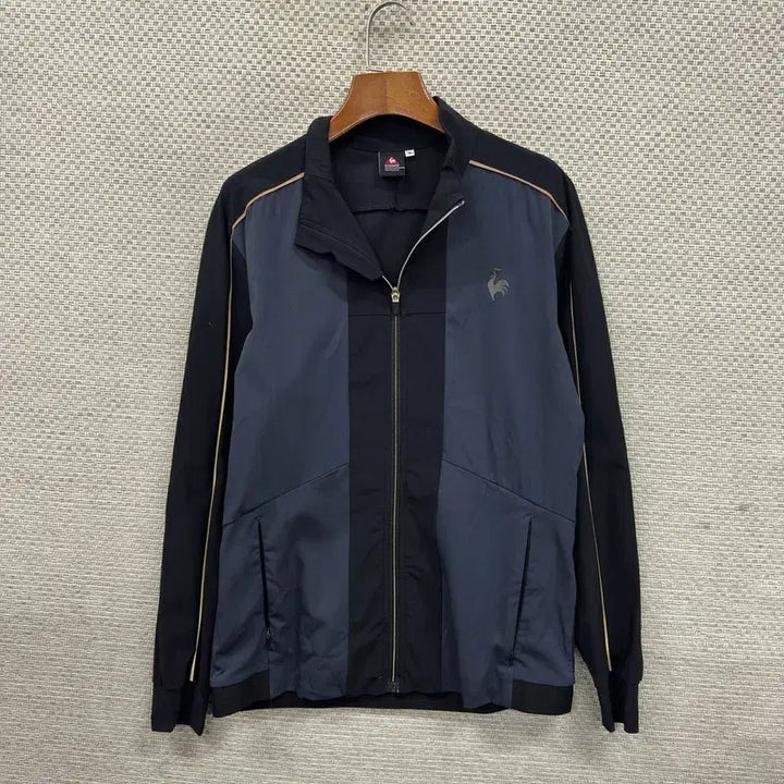 [BUNJANG] Le Coq Golf Printing Logo Nylon Jacket M / 르꼬끄 골프 프린팅로고 나일론 자켓 M A07724