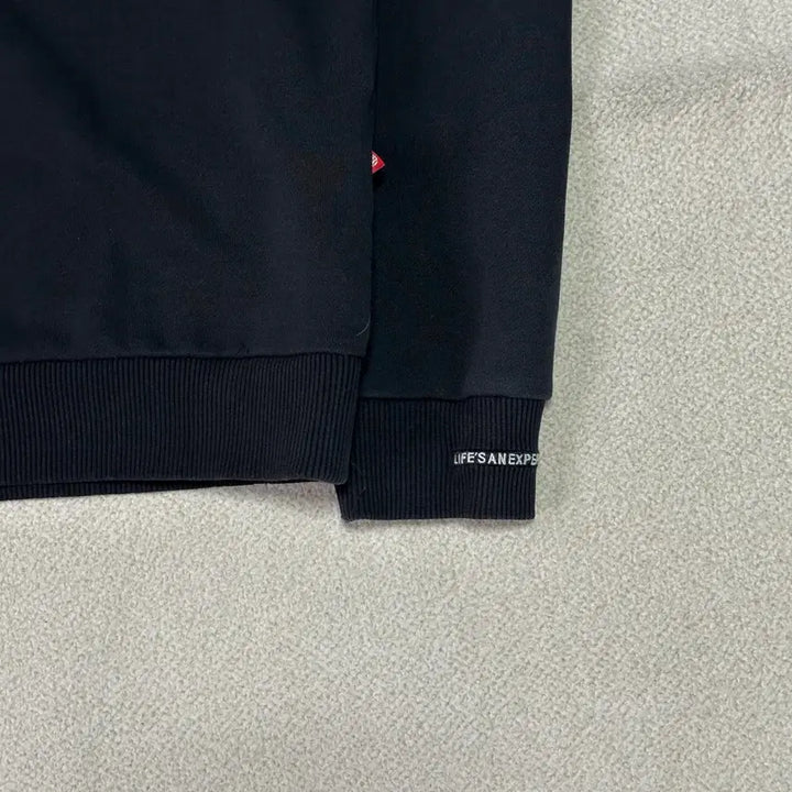 [BUNJANG] Discovery Unisex Box Logo Hoodie / 디스커버리 공용 박스 로고 후드티