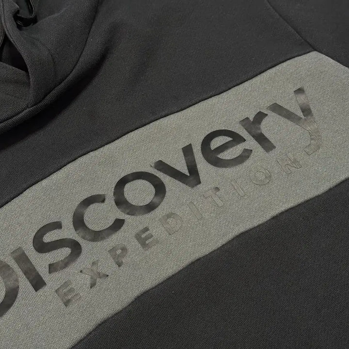 [BUNJANG] Discovery Unisex Box Logo Hoodie / 디스커버리 공용 박스 로고 후드티