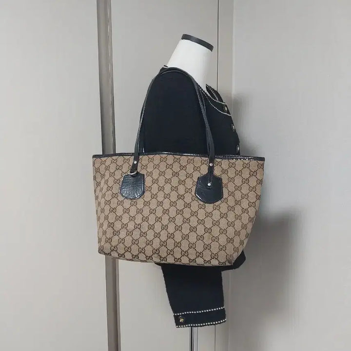 [BUNJANG] Gucci GG Logo Canvas Jolie Tote Bag / 구찌 GG 로고 자가드 졸리 토트백 숄더백