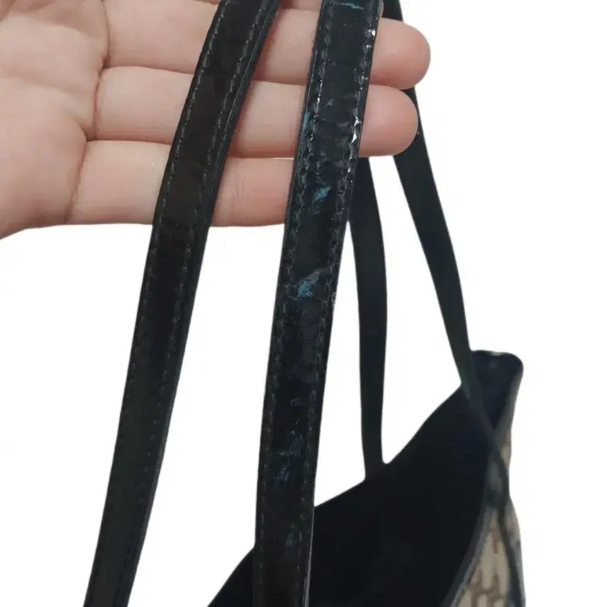 [BUNJANG] Gucci GG Logo Canvas Jolie Tote Bag / 구찌 GG 로고 자가드 졸리 토트백 숄더백