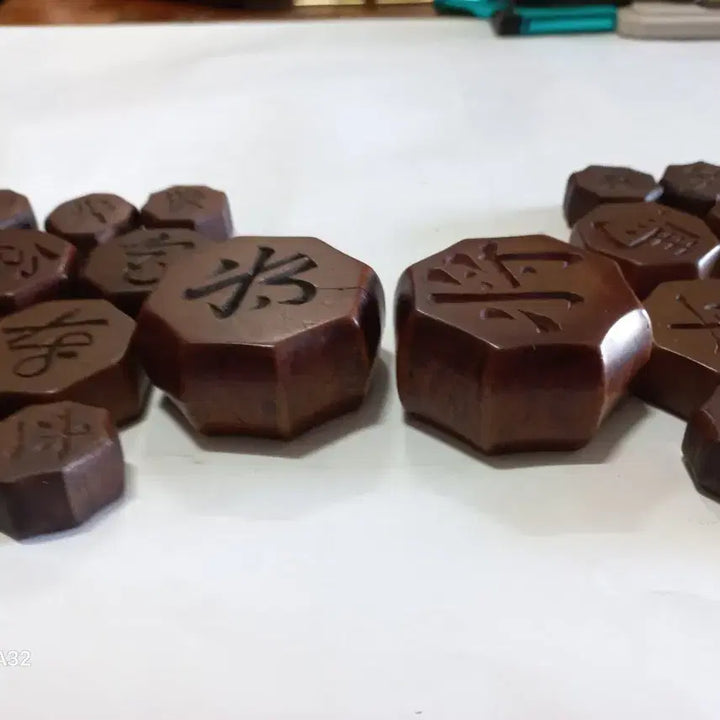 [BUNJANG] Hand-Carved Wooden Janggi Set / 장기알 셋트 32