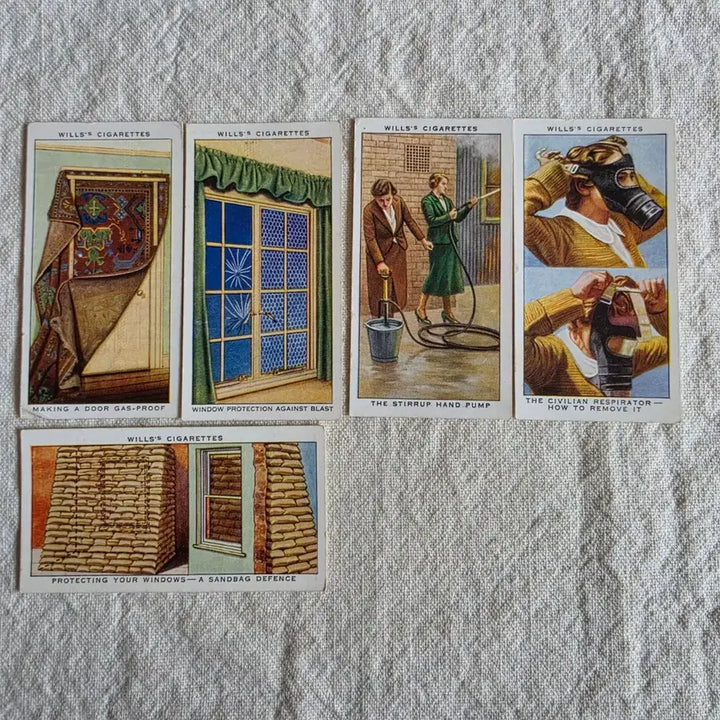 [BUNJANG] W.D. &amp; H.O. Wills Air Raid Precautions Card Set / 영국빈티지카드 유럽빈티지카드 2차세계대전 공습예방카드