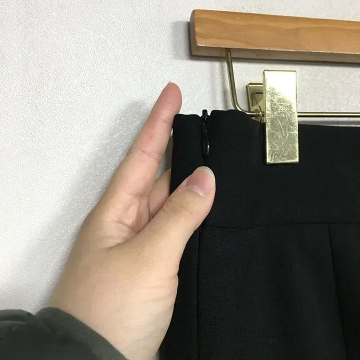[SOLD OUT] 메종마레 와이드 슬랙스 팬츠 27