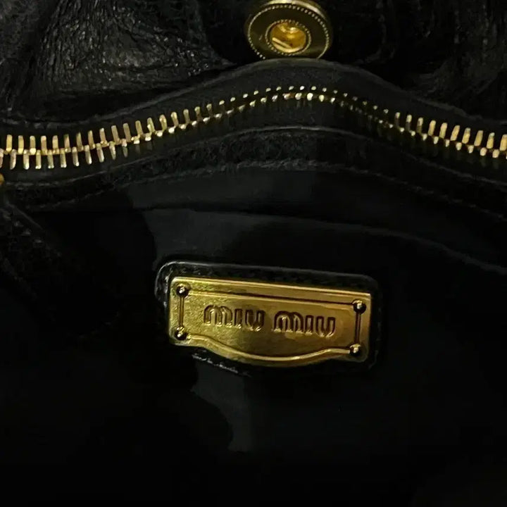 [BUNJANG] Miu Miu Black Handbag / 미우미우 가방