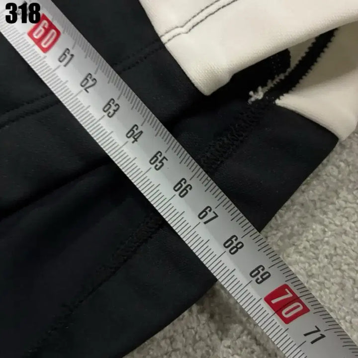 [SOLD OUT] 르꼬끄 블랙 트랙 자켓
