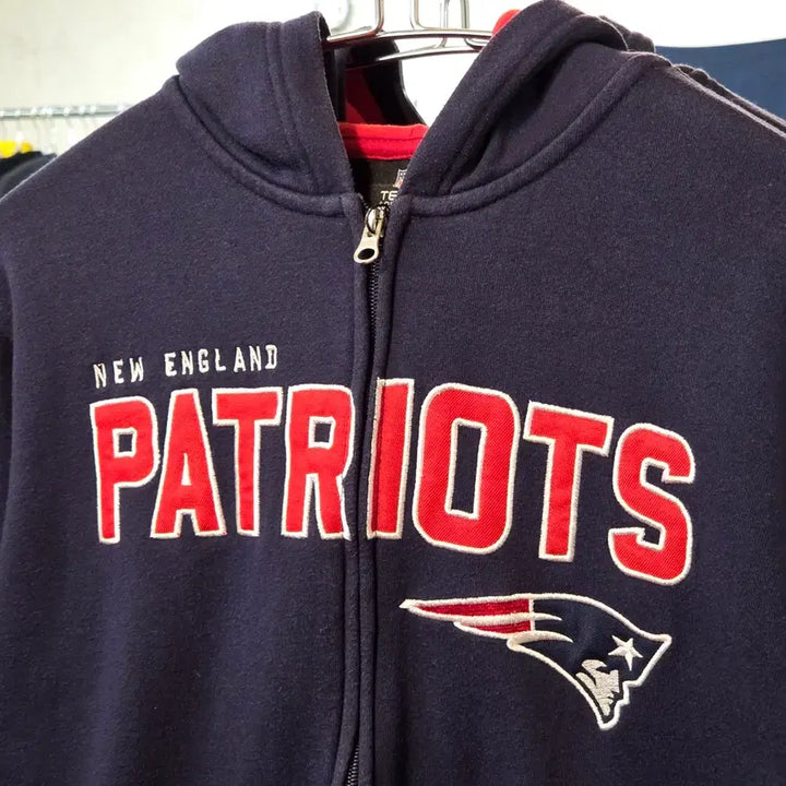 [BUNJANG] NFL New England Patriots Navy Hooded Zip-Up / NFL 뉴잉글랜드 패트리어츠 후드 집업