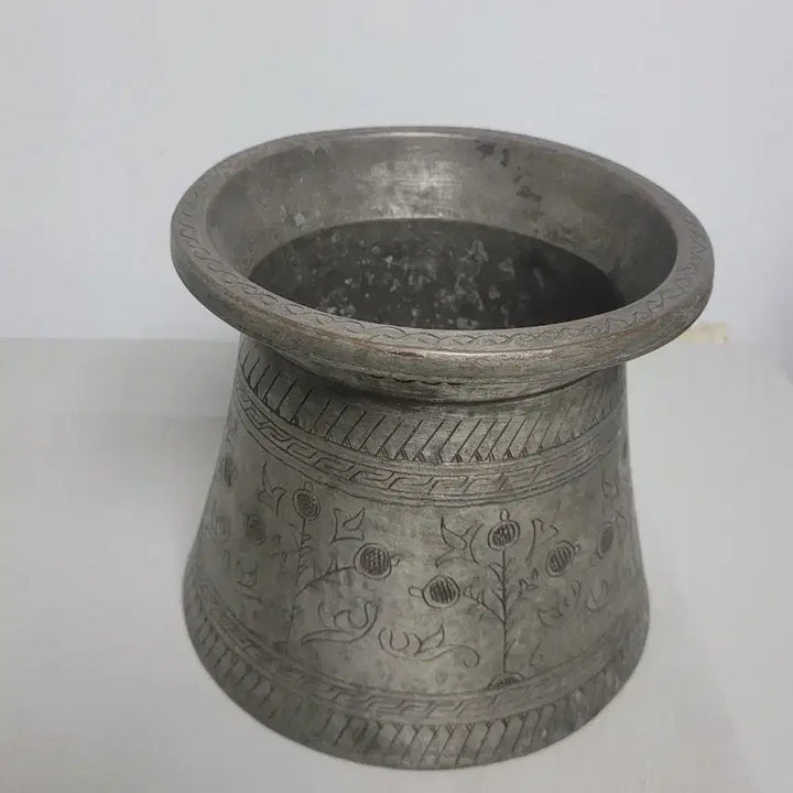 [BUNJANG] Antique Pomegranate Motif Brazier / 옛날 오래된 석류문양 화로