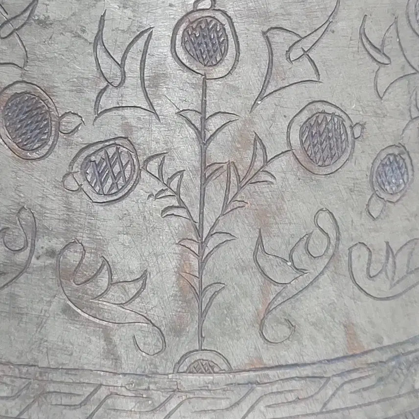 [BUNJANG] Antique Pomegranate Motif Brazier / 옛날 오래된 석류문양 화로