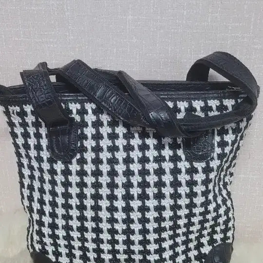 [BUNJANG] Houndstooth Check Tote Bag Black and White Handmade Bag / 하운드투스 체크 토트백 블랙 앤 화이트 헨드메이드 가방 두개