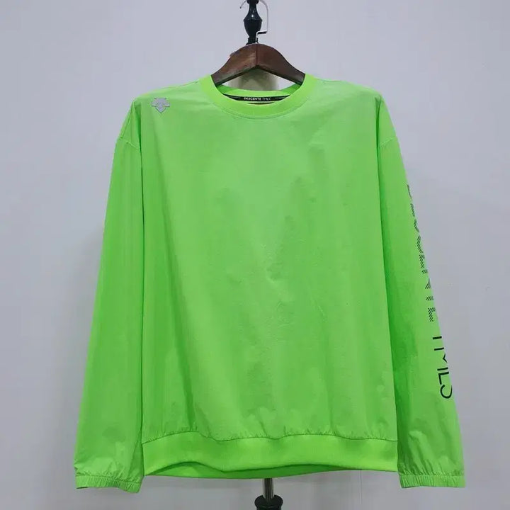 [BUNJANG] Descente Woven Windbreaker Sweatshirt / 데상트 우븐 바람막이 맨투맨