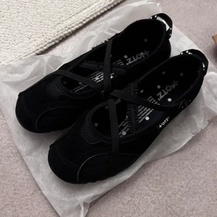 [SOLD OUT] OTZ 오찌 블랙 메리제인 신발 팝니다 ! (240