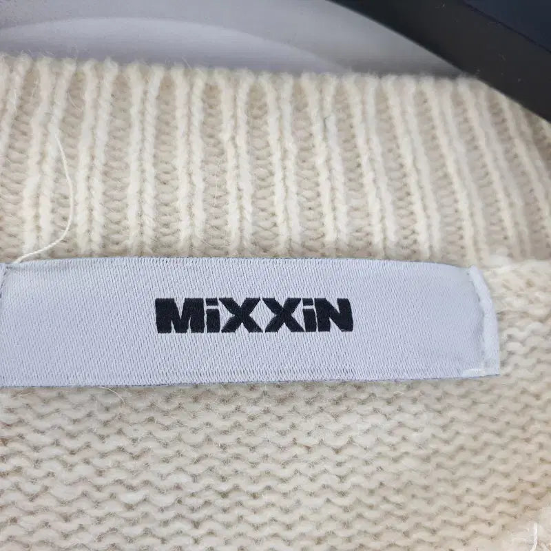 [BUNJANG] MIXXIN Ivory Crop Knit Top / MIXXIN 여성FREE 아이보리 크롭 니트 M3146