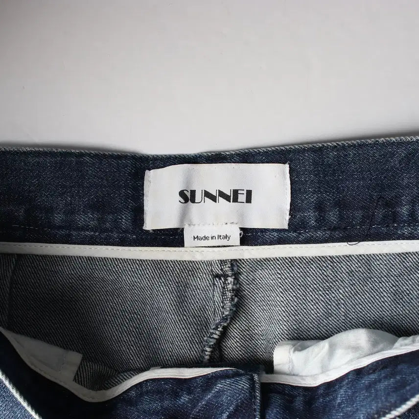 [BUNJANG] Sunnei Logo Graphic Wide Denim Pants / 써네이 로고 그래픽 와이드 데님팬츠