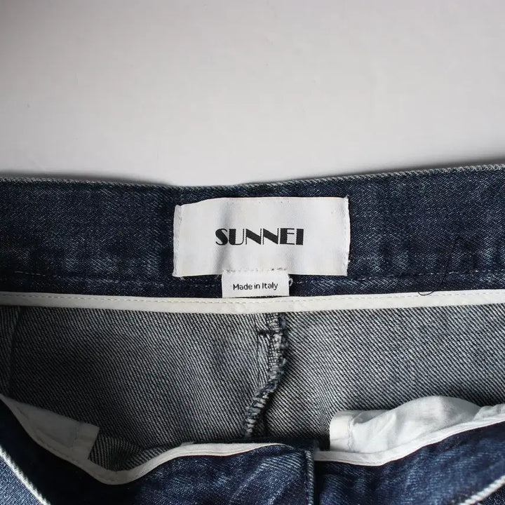 [BUNJANG] Sunnei Logo Graphic Wide Denim Pants / 써네이 로고 그래픽 와이드 데님팬츠
