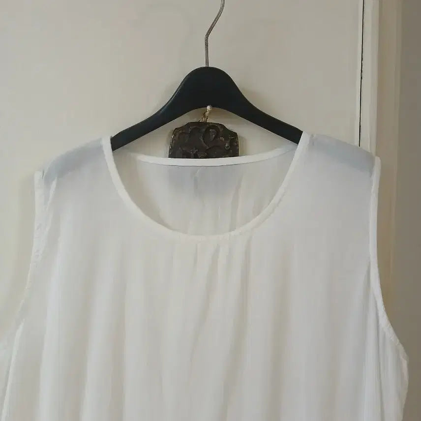 [BUNJANG] New Sleeveless Lace Dress / 새제품 면 나시 민소매 레이스 원피스 가슴단면 55센티정도