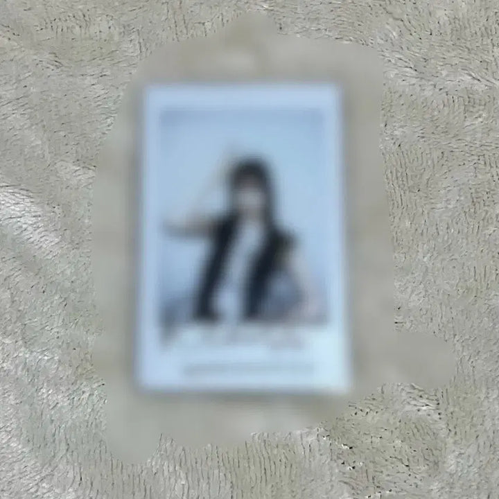 [BUNJANG] Hi-Key Reina Love or Hate Makestar Signed Polaroid / 하이키 리이나 love or hate 메이크스타 사인 폴라