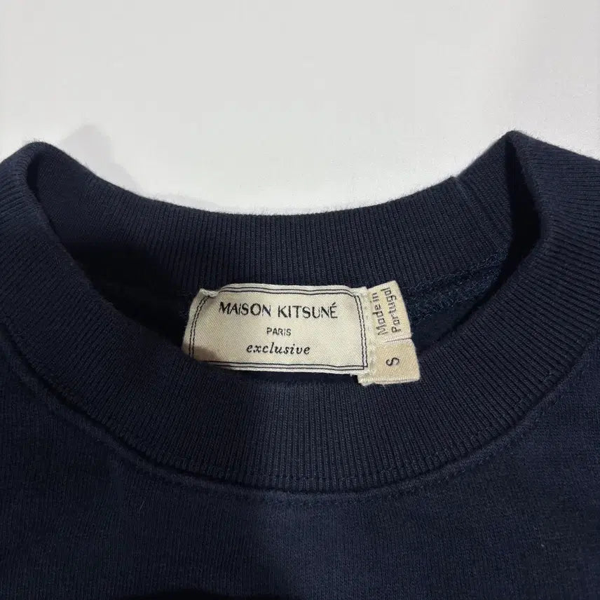 [SOLD OUT] 메종키츠네 폭스 그래픽 맨투맨 스웨트셔츠