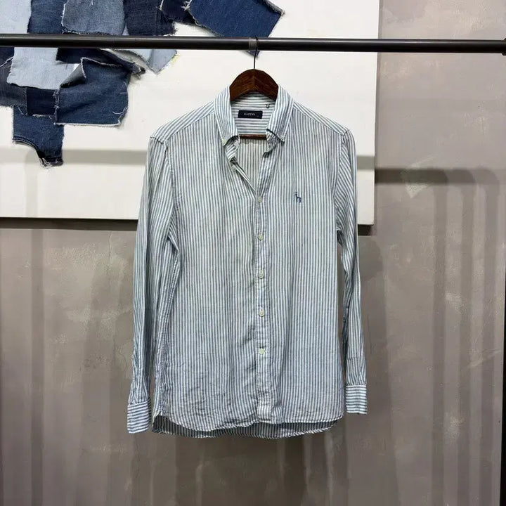 [BUNJANG] Hazzys Casual Logo Embroidered Stripe Shirt / (95) 헤지스 캐주얼 로고 자수 스트라이프 셔츠 남방