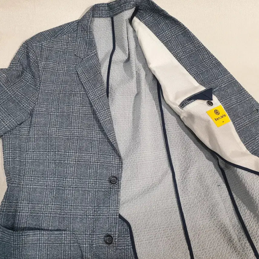 [BUNJANG] Benjefe Seersucker Blazer Jacket (Size 100) / (kk69343)벤제프 시어서커 블레이져 자켓 100