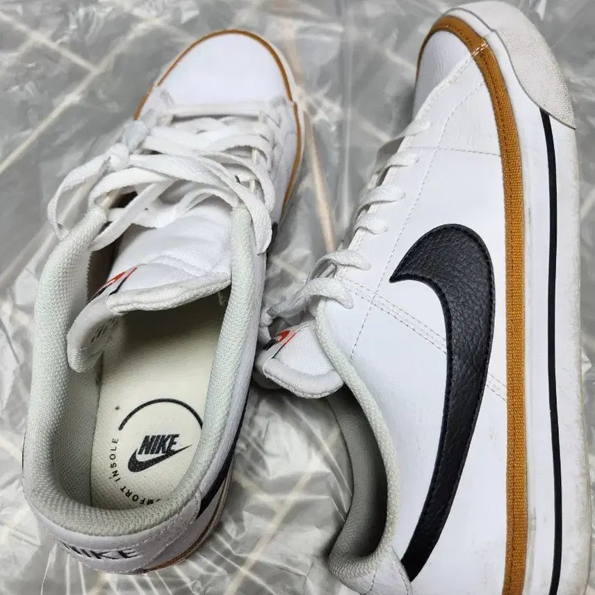 [BUNJANG] Nike Court Legacy Next Nature White/Black Sneakers / 마/나이키의 코트 레거시 넥스트 네이처280