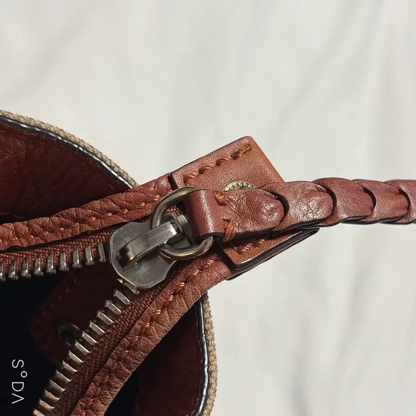 [BUNJANG] Burberry Brown Leather Canvas Tote Bag / 버버리 브라운 레더 캔버스 토트백