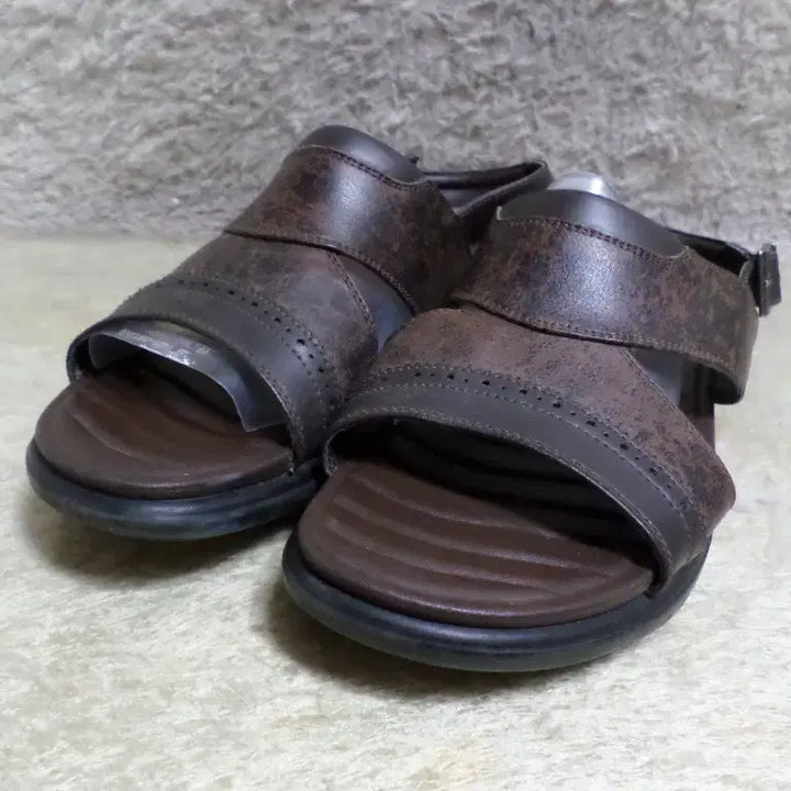 [BUNJANG] Fururuk Vintage Buffalo Leather Slippers / 후루룩구제 275 버팔로 조리 슬리퍼 중고 신발 브라운 소가죽