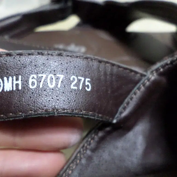 [BUNJANG] Fururuk Vintage Buffalo Leather Slippers / 후루룩구제 275 버팔로 조리 슬리퍼 중고 신발 브라운 소가죽