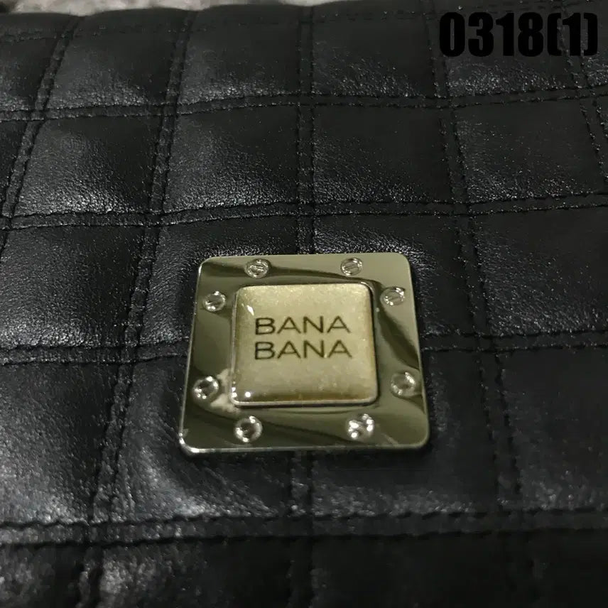 [SOLD OUT] 바나바나 블랙 퀼팅 체인 숄더백