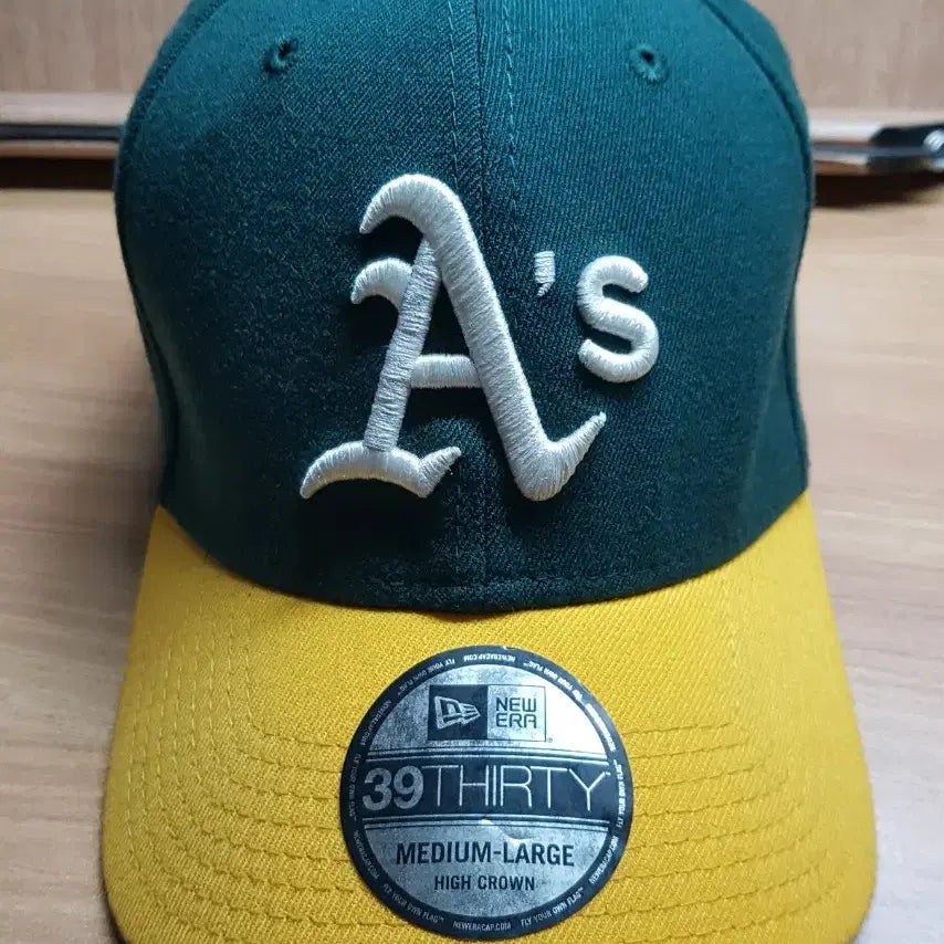 [SOLD OUT] 뉴에라 오클랜드 하이크라운 볼캡