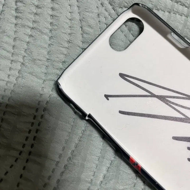 [BUNJANG] Han Yo Han iPhone 8 Case / 한요한 친필싸인 핸드폰케이스